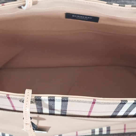 Fab! Rare NWT LARGE Burberry Novacheck Canvas & Leather Tote (Vintage Deadstock) - Picture 5 of 16
